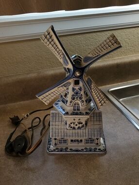 Vintage Blue and White Royal Delft Windmill Lamp